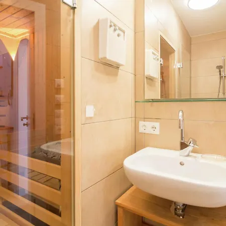 アパート Elegant With Sauna In Mittersill Salzburg ホラースバッハ・イム・ピンツガウ