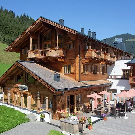 In Mittersill Near Slopes Hollersbach im Pinzgau