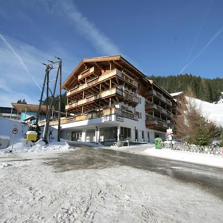 In Mittersill Near Slopes